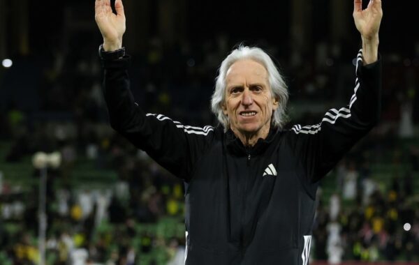 لماذا أثارت غرامة جيسوس علامات استفهام؟