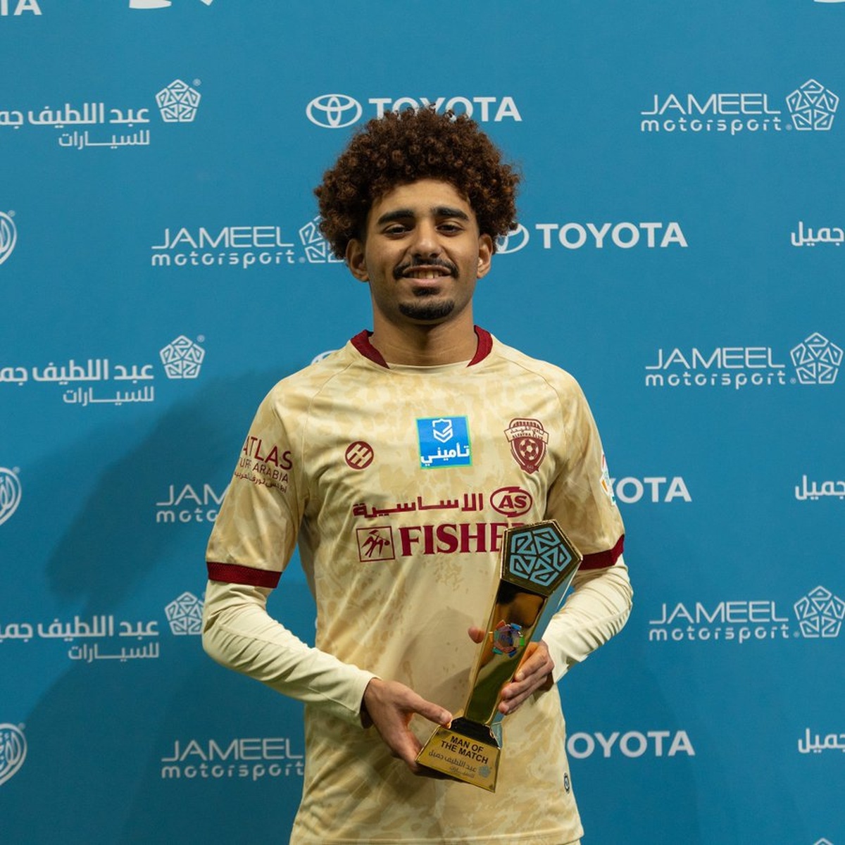 الشرط الذي وضعه الفيحاء لبيع نجمه للعملاق السعودي