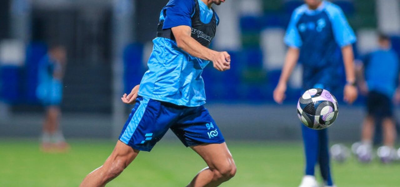 الهلال يضم مدافع الفتح الشاب.. ما الذي سيضيفه العنزي للفريق؟