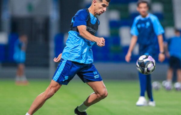 الهلال يضم مدافع الفتح الشاب.. ما الذي سيضيفه العنزي للفريق؟