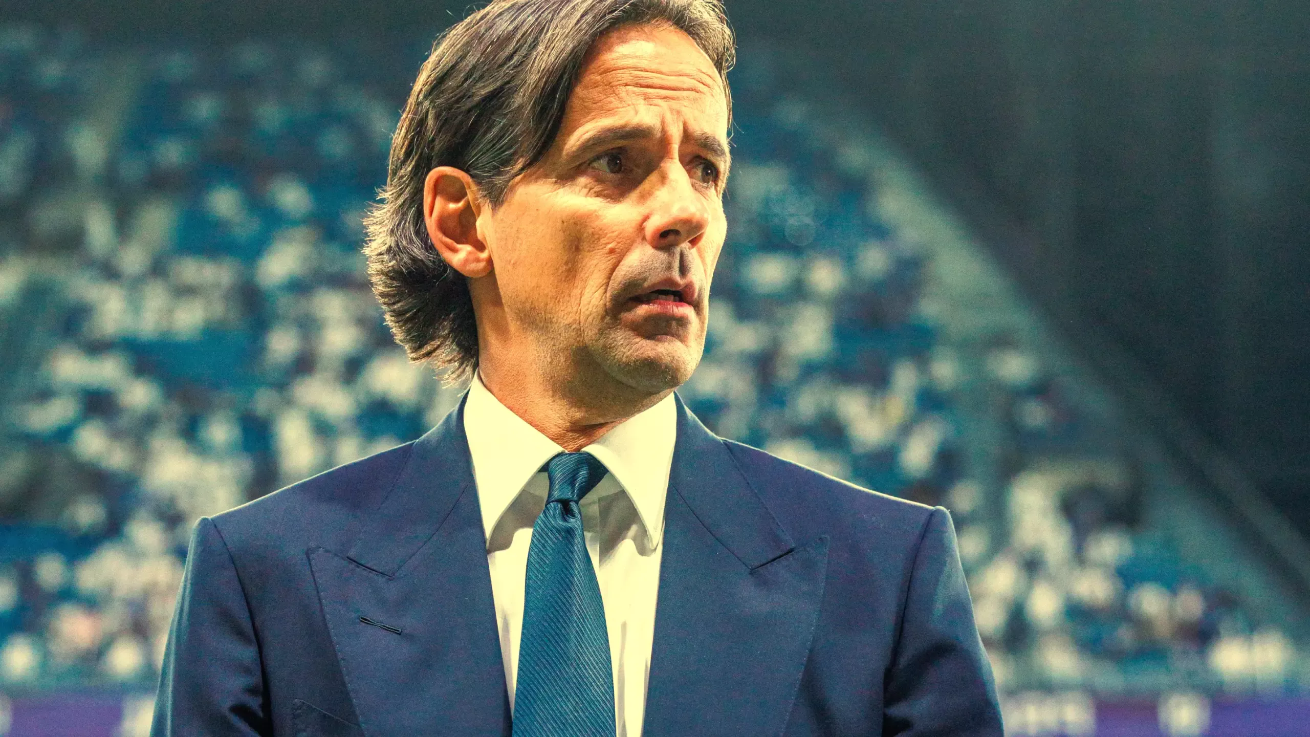 لماذا يصر إنزاجي على ضم مدافع الـ38 عاماً رغم كل التحديات؟