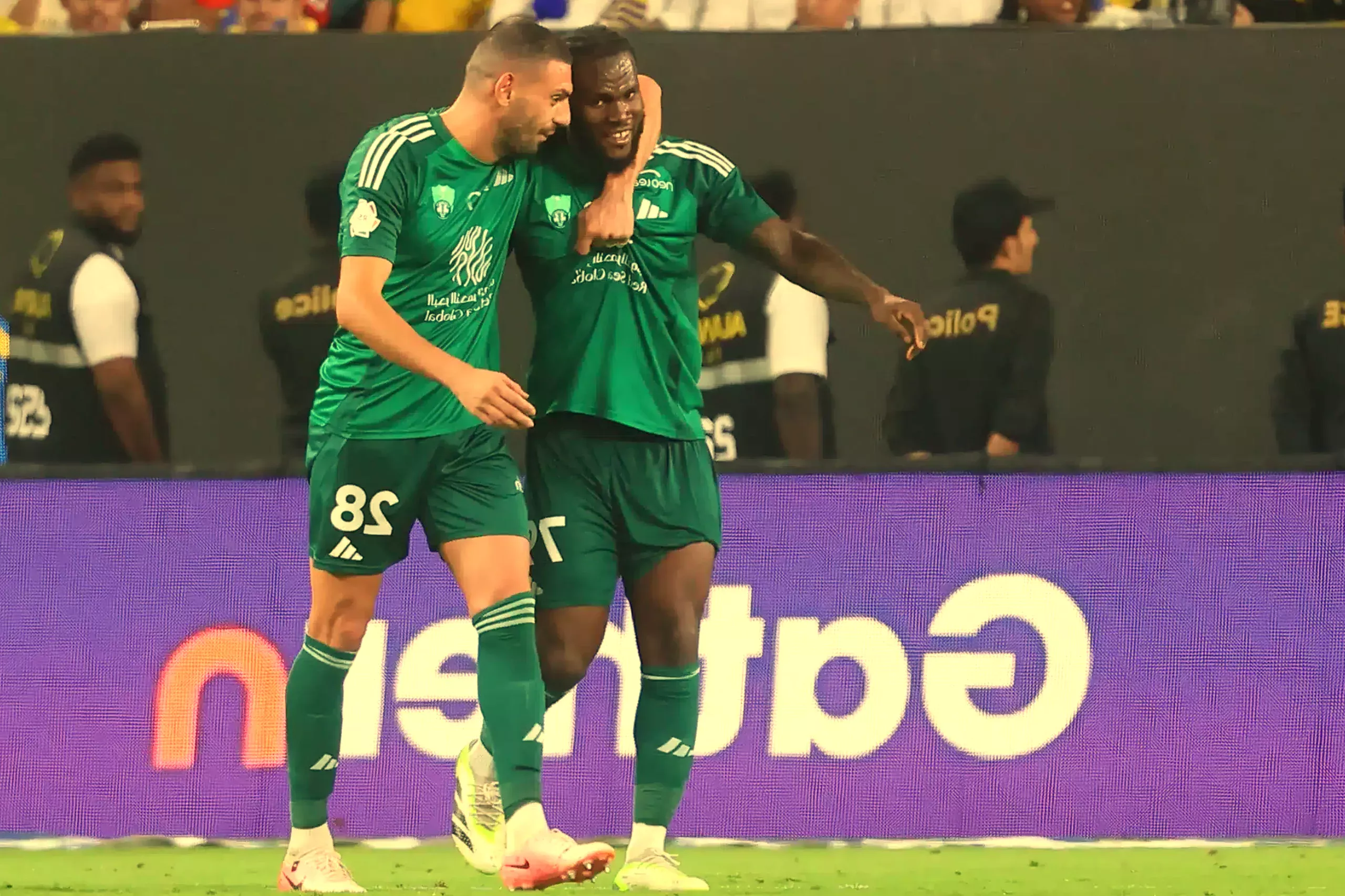 ما الذي يجعل النادي الأهلي السعودي يعتبر قوة مالية هائلة في آسيا؟