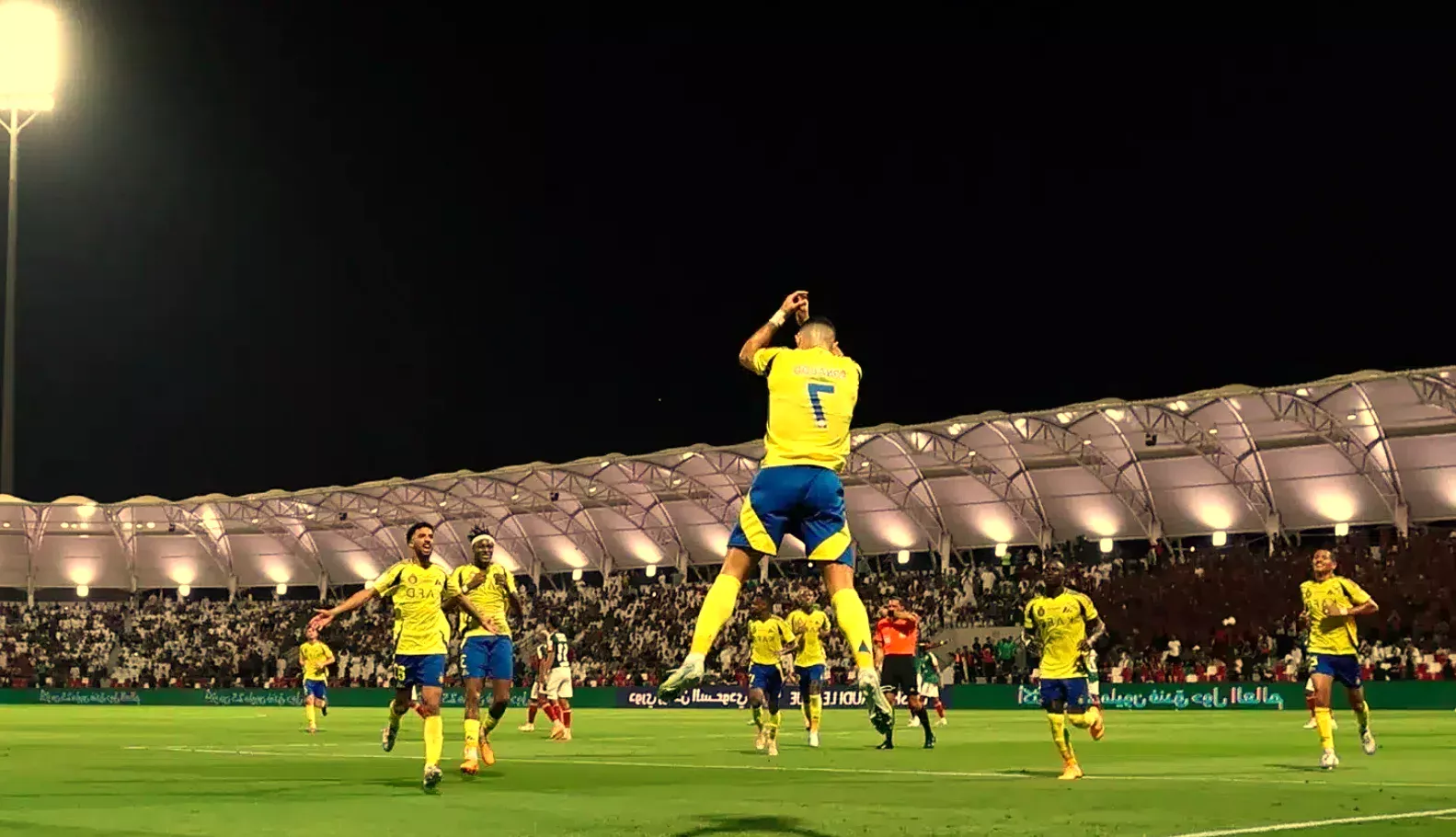 ماذا ينتظر نادي النصر السعودي في مواجهة فريق الوصل الإماراتي؟