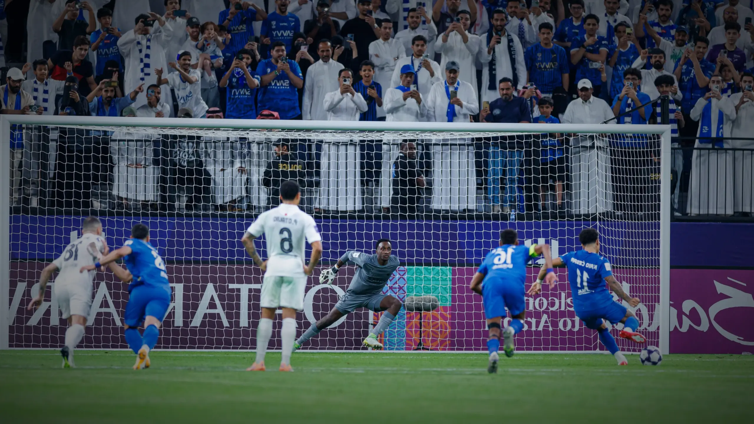 ما الذي ينتظر الهلال والسد في المباراة المرتقبة؟