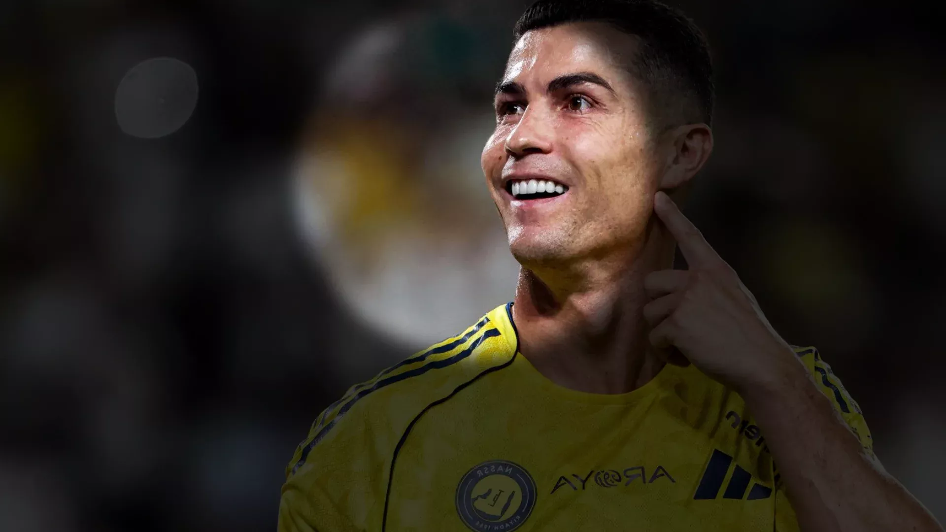 لماذا يقلد عاصم محمد روتين كريستيانو رونالدو؟