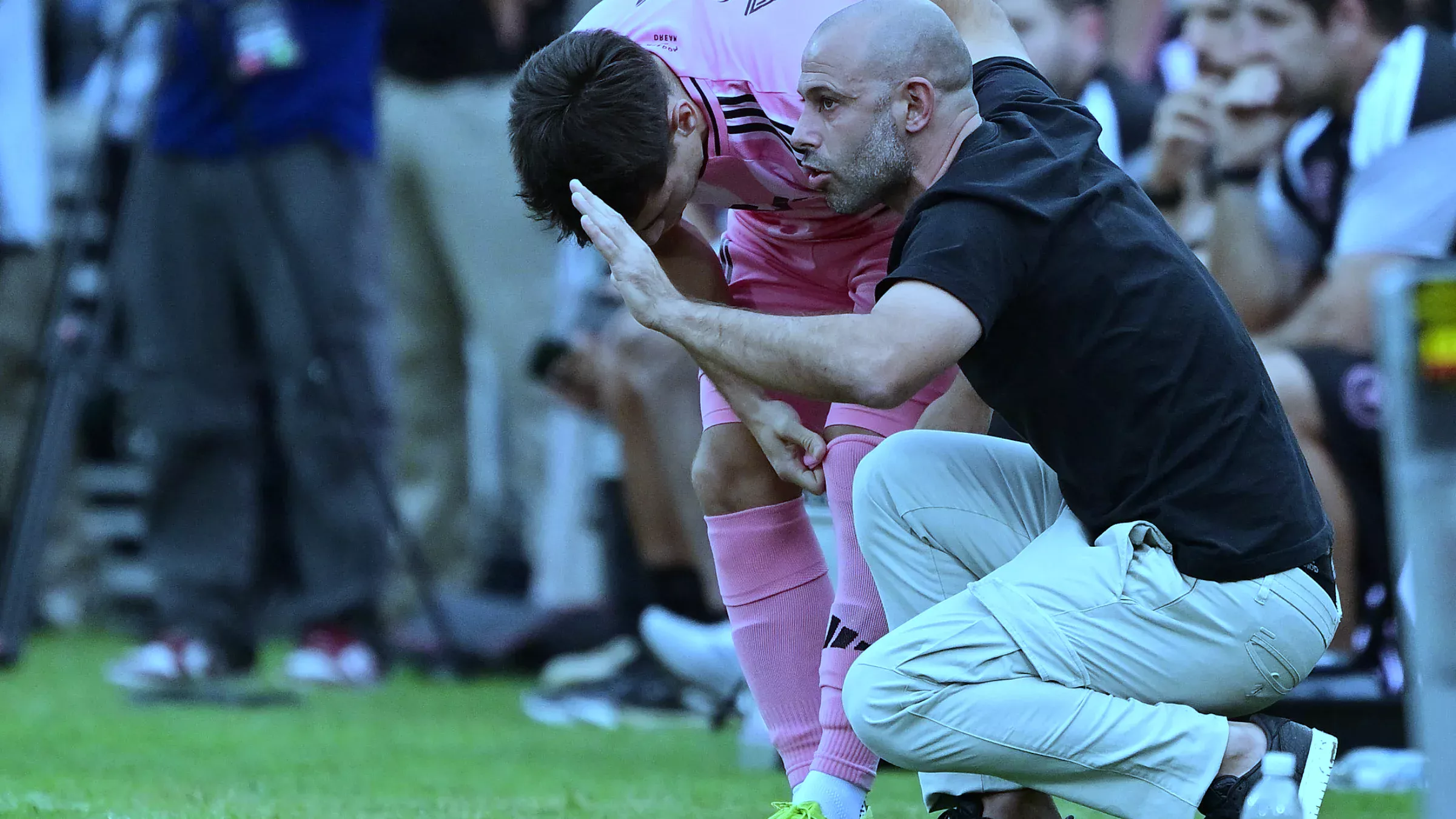 لماذا يريد برشلونة الاحتفاظ بخدمات كانسيلو؟