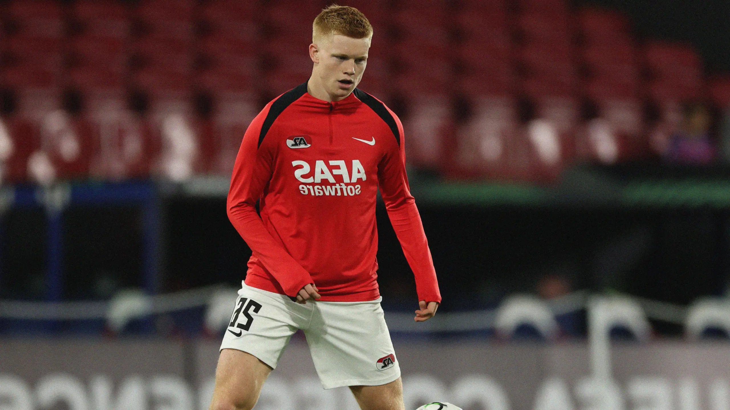 لماذا يريد بايرن ميونخ جوردون بعد رحيل محمد صلاح؟