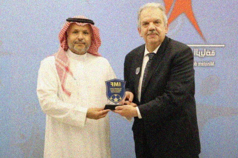 القرار الذي غير مسار نجم المغرب بين ألمانيا والسعودية