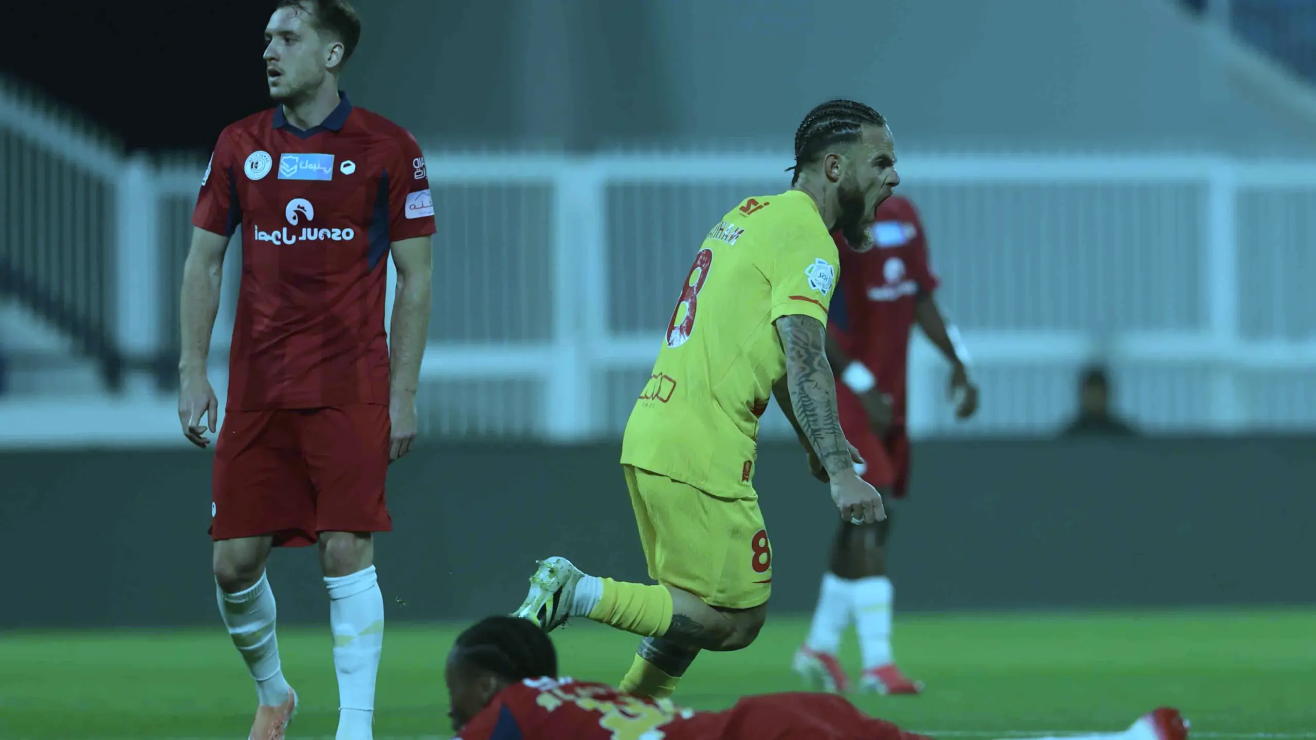 تعادل ضمك وضيفه القادسية 1-1: تأثير هذا التعادل على مسار ضمك