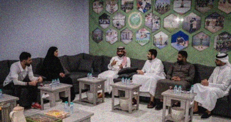 نادي السلام يفتح أبوابه لتعزيز التعاون في تطوير لعبة السهام