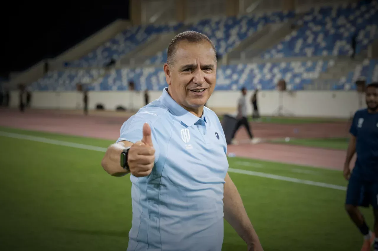 فتحي الجبال يؤكد بداية مثالية مع الأخدود في دوري روشن السعودي