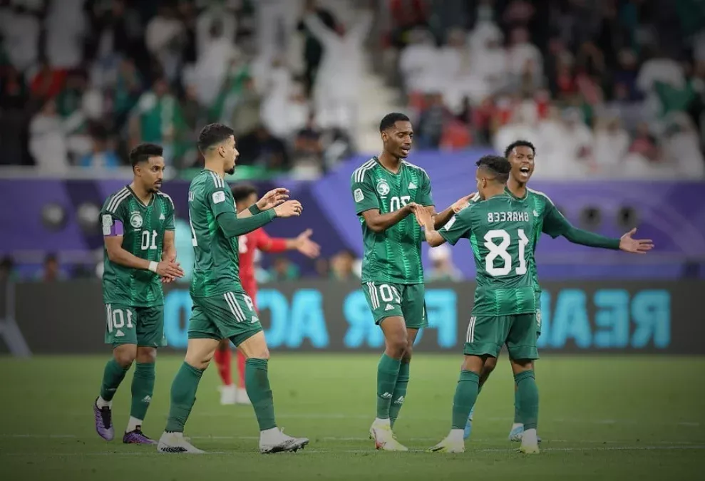 ماذا ينتظر دونيس من المنتخب السعودي في المرحلة المفصلية المقبلة؟