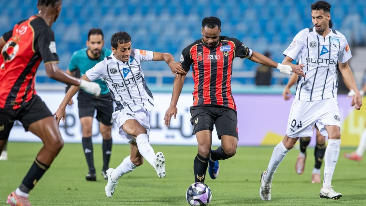 ماذا حدث بعد أن سجل حمدالله هدفًا لصالح الشباب؟