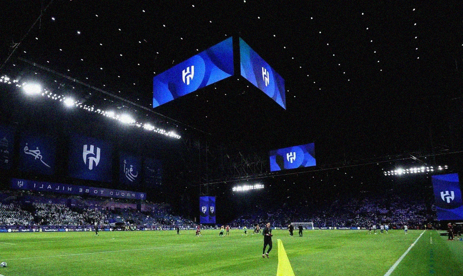 تأثير تأجيل افتتاح ملعب الهلال الجديد على مستقبل نادي الهلال: ماذا ينتظر الفريق؟