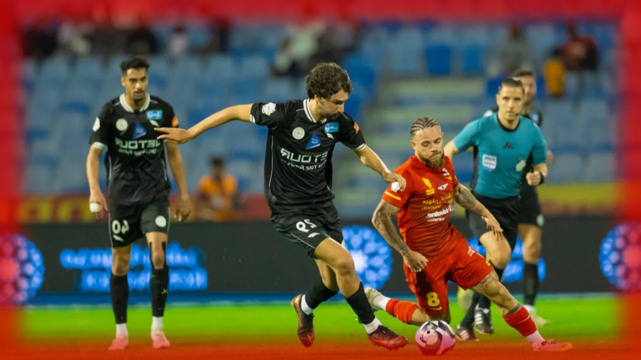 ماذا حدث في المباراة؟ ومتى سيعود الشباب إلى الملعب؟