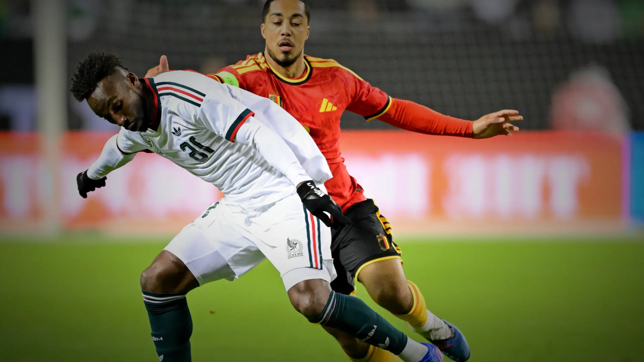 ما الذي يجعل جوليان كينيونيس من أبرز نجوم دوري روشن السعودي؟