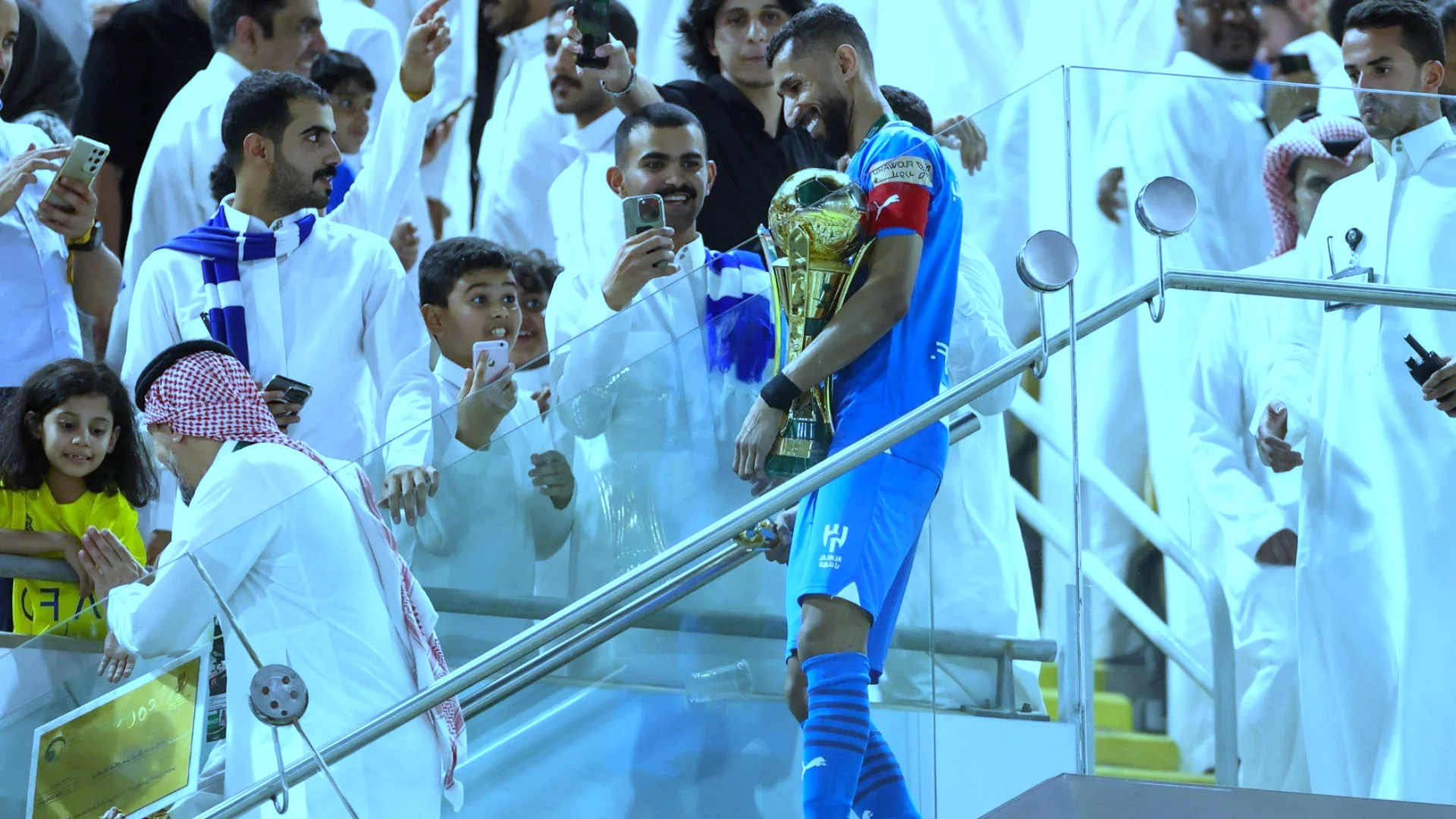 ماذا ينتظر أندية السعودية واليابان في الموسم المقبل؟