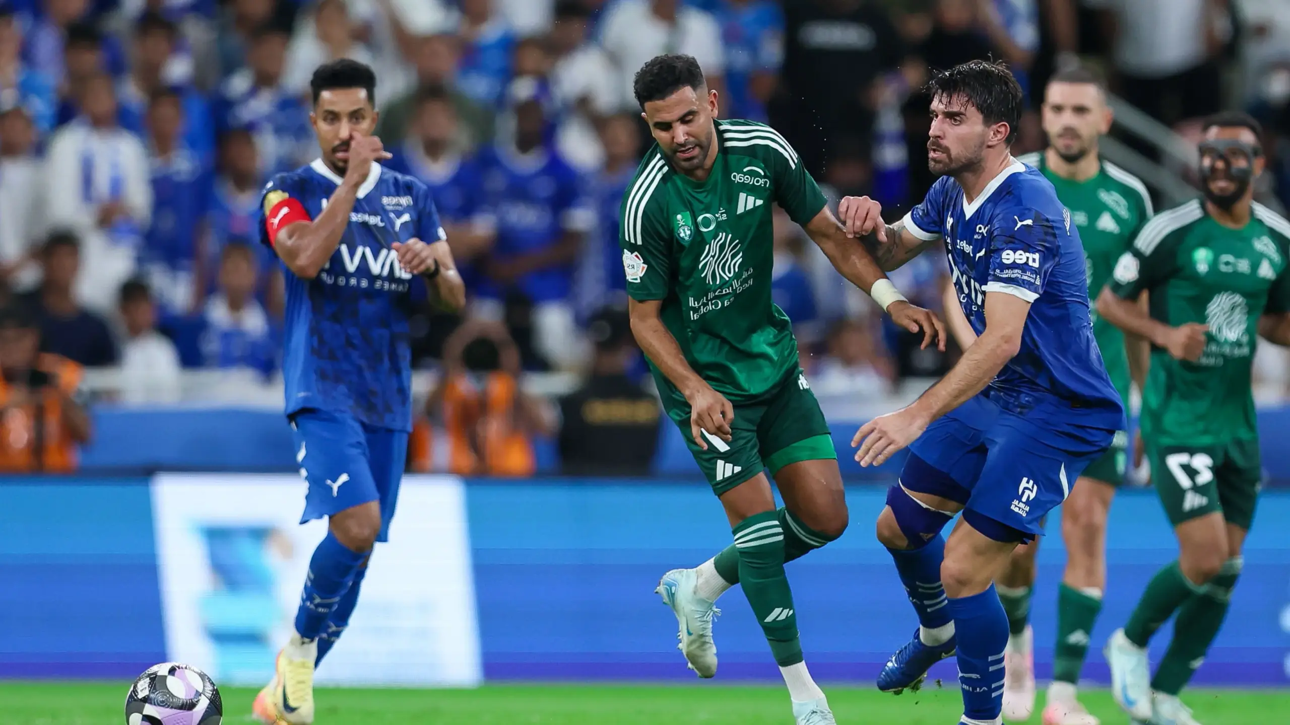 لماذا يريد رياض محرز العودة إلى أوروبا؟ وماذا ينتظر مستقبله في الدوري السعودي؟