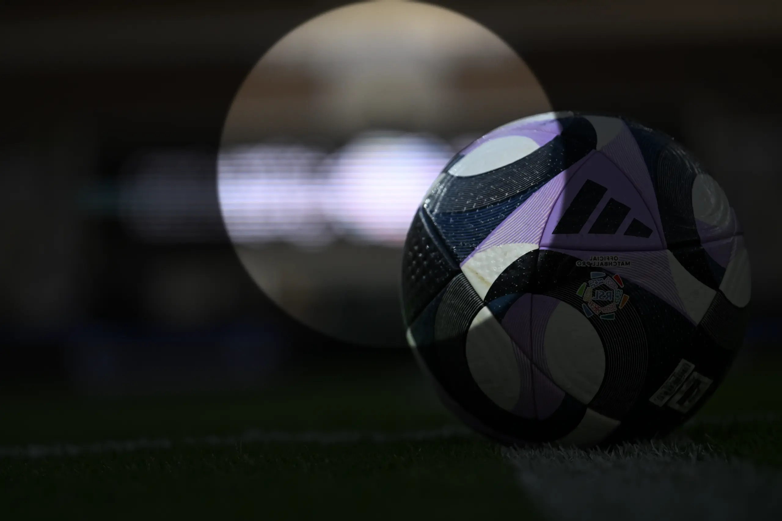 دوري روشن السعودي: ما هي المواعيد والمواصفات الجديدة؟