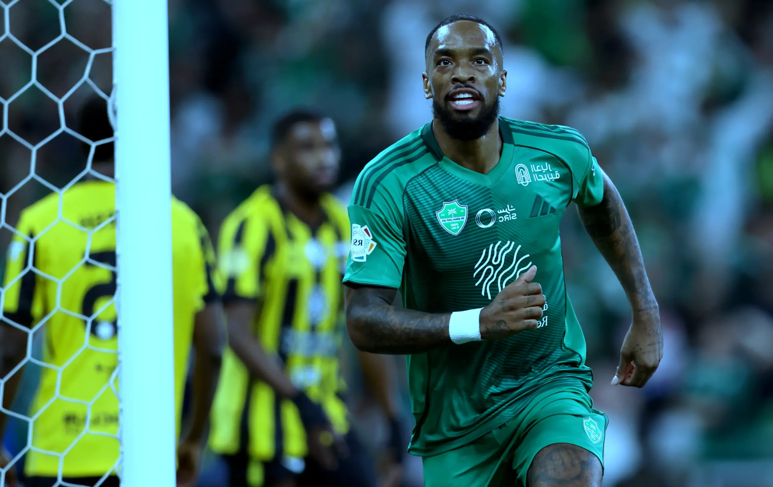 لماذا يُعتبر إيفان توني أفضل هداف في تاريخ النادي الأهلي؟