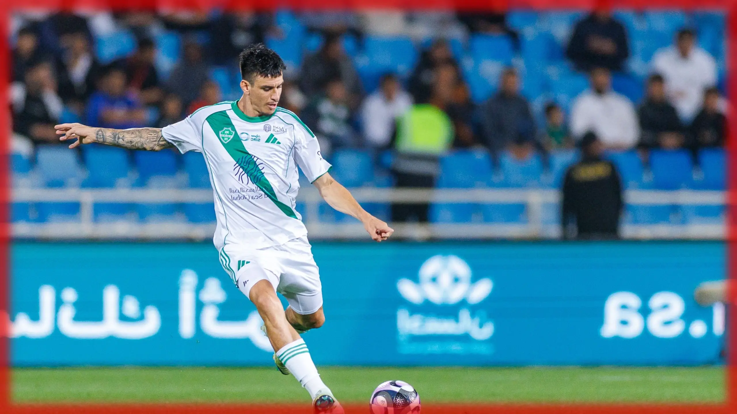 المفاجأة التي وضعت مستقبل نجم الأهلي بين البرازيل والمونديال