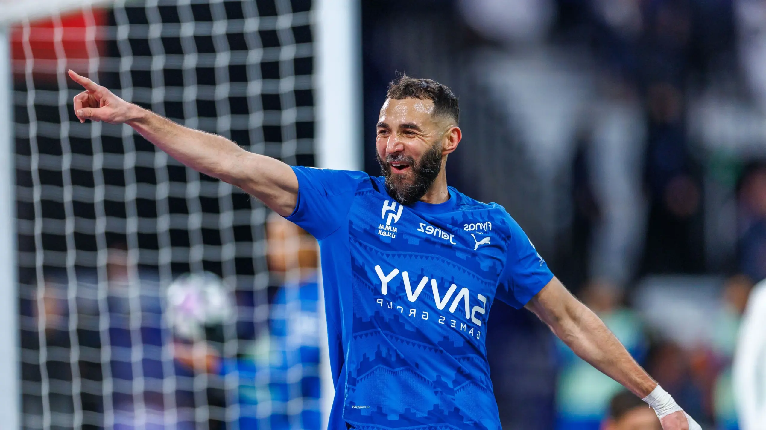 ماذا ينتظر الهلال بعد انتهاء عقده لمالكوم؟