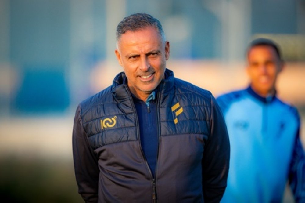 في يوم رحيله عن الفتح.. الخليج يتعاقد مع قوميز لتدريب الفريق لموسمين